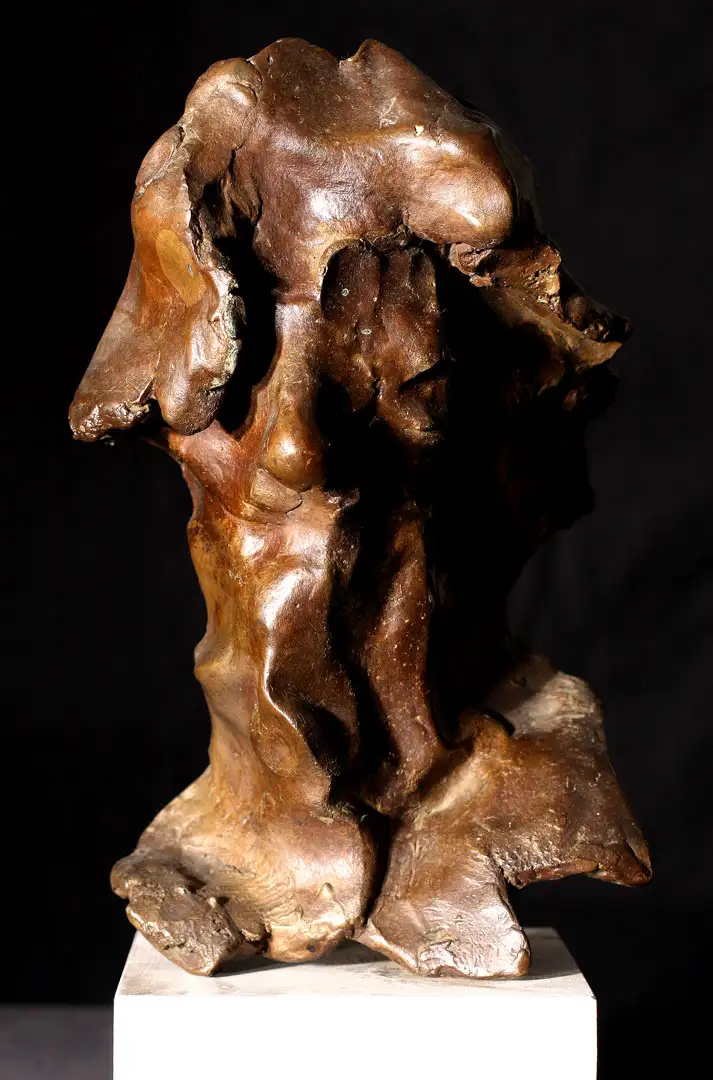 A portrait of Isabel Rawsthorne in bronze