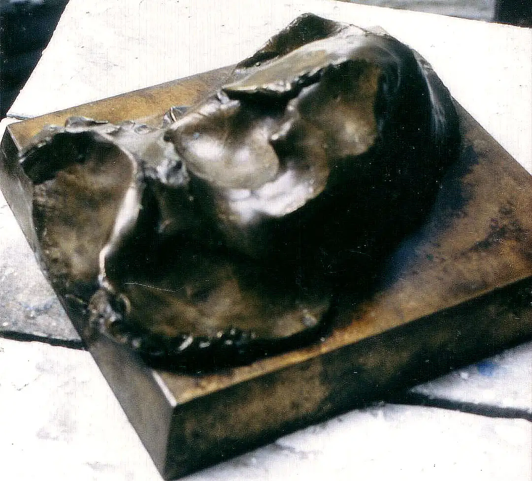 'Biddy' Portrait in bronze